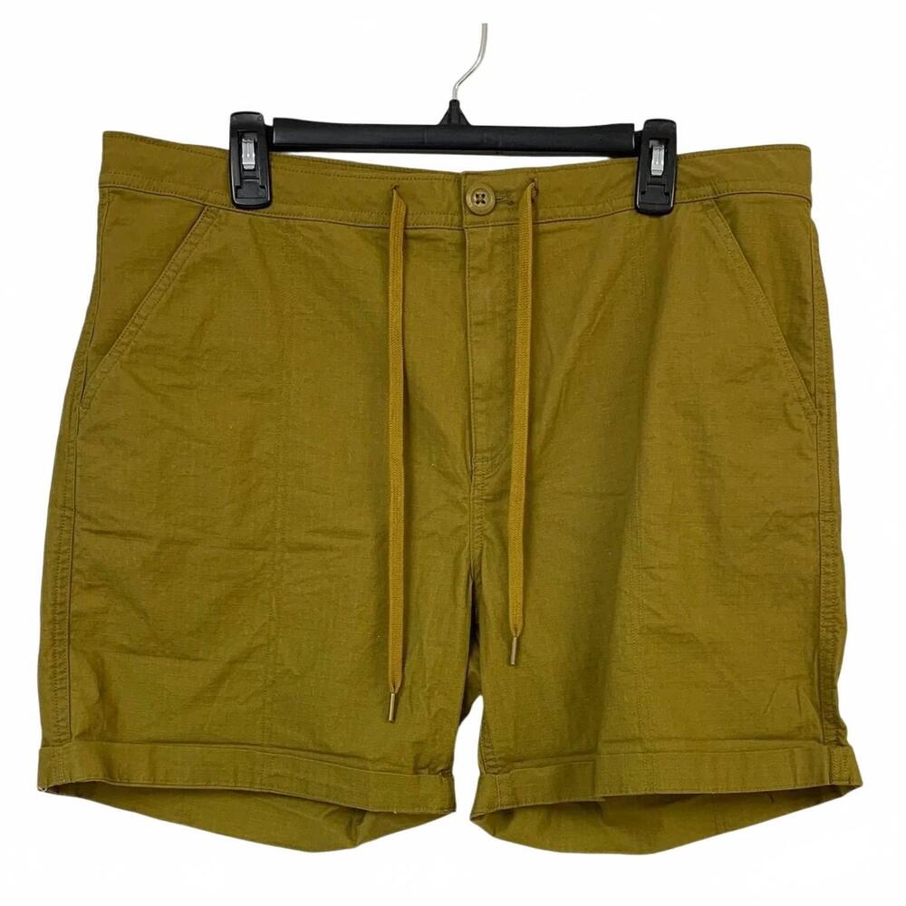 NEW EDDIE BAUER women's cotton blend discovery peak shorts in vintage yellow